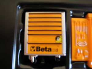 modelářské vybavení autodílny měřítko 1:18 mini vybavení garáže pro modely aut BETA přesný model nářadí BETA pro diorama automodelů dárek pro automodeláře model autonářadí modelové nářadí 