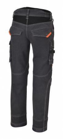 Pracovní kalhoty s několika kapsami, plachtovina T/C 260 g/m2, šedá, dolníčásti nohavic vyztuženy polyesterem 600D, rozkrok odolný vůči dehtu