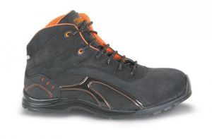 Kotníkové boty z tříselné nebarvené usně Nubuck, odolné vůči vodě s gumovou podešví a měkkým prstencem z PU