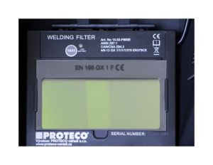 svářecí kukla samostmívací s karbonovým povrchem samostmívací svářecí kukla s regulací a vypínáním na broušení svářečská kukla stmívací automatická 