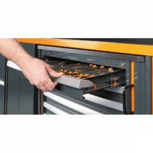 dílenská sestava nábytku Beta Racing RSC56, luxusní značkový ponk do garáže se skříní a děrovaným plechem Beta Tools, profesionální nábytek do dílny na nářadí Beta Itálie , profi dílenský ponk