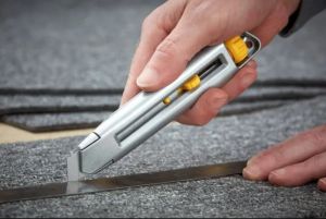 Kovový nůž ulamovací 18mm profi Stanley, olamovací nůž celokovový a aretací profi Anglie 