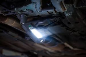 Aku pracovní COB LED lampa s nabíjecí stanicí (2,0 Ah), aku pracovní světlo se zasouvací stojatou nabíječkou, 