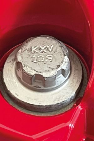 Speciální Klíč AUDI 16mm 7 hran na brzdové třmeny keramické AUDI RS6 RS8 RSQ8  KXV 10.9 4M8615107C, hlavice na brzdiče audi keramické sedmihran 16mm special ořech na brzdič audi ceramic 