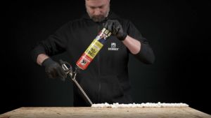 Montážní celoroční pěna COMBO pro trubičku i pistoli debbex den braven montážní pěna polohovatelná – možnost aplikace 360° pro pistoli i trubičková 