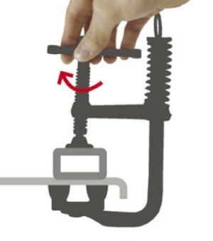 truhlářská zámečnická  svěrka s rychloupínací pružinou a magnetickým V-nástavcem svářečská svěrka s ryhloupínáním rychloupínací zámečnická svářečská svěrka s vratnou pružinou